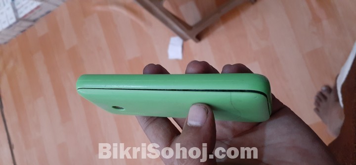 Nokia 215